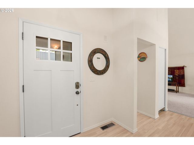 17753 Nw LAKEWAY Ct, Beaverton, OR 97006