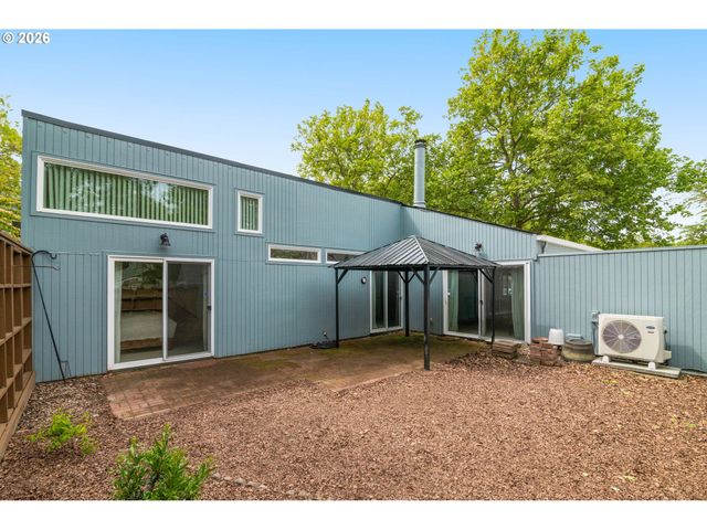 17753 Nw LAKEWAY Ct, Beaverton, OR 97006