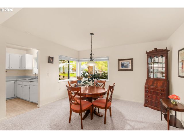 17753 Nw LAKEWAY Ct, Beaverton, OR 97006