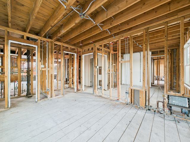 300 Chicago Avenue 4N, Oak Park, IL 60302