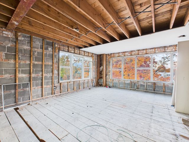 300 Chicago Avenue 4N, Oak Park, IL 60302