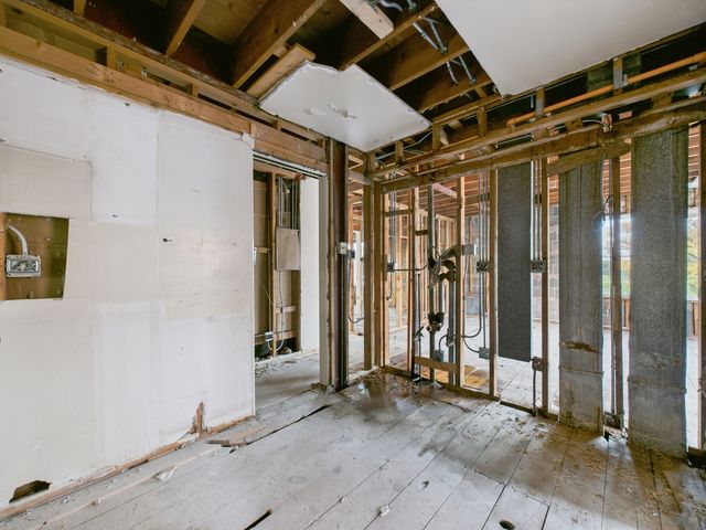 300 Chicago Avenue 4N, Oak Park, IL 60302