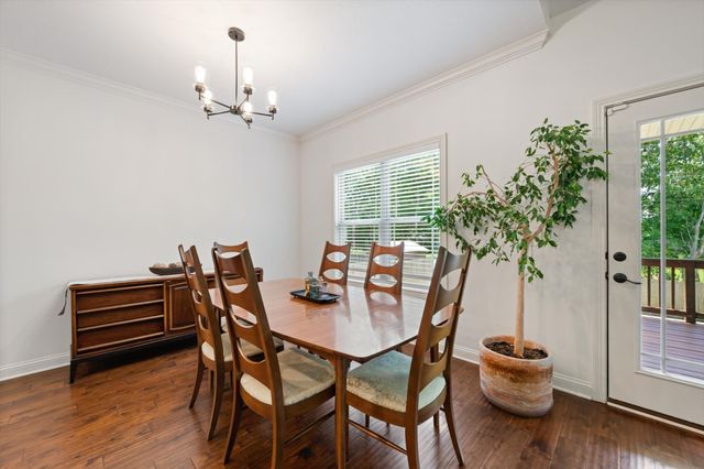 1496 Amberley Dr, Clarksville, TN 37043