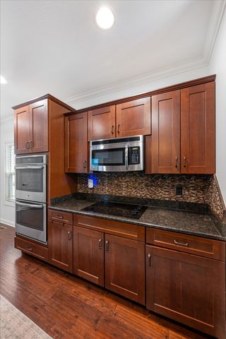 1496 Amberley Dr, Clarksville, TN 37043