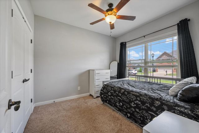 1496 Amberley Dr, Clarksville, TN 37043