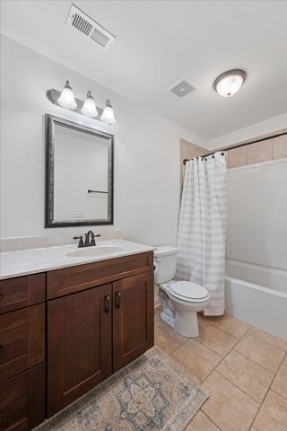 1496 Amberley Dr, Clarksville, TN 37043