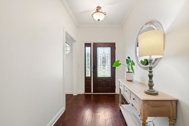 1496 Amberley Dr, Clarksville, TN 37043