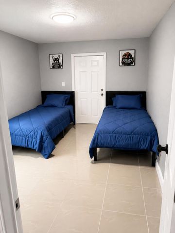 1558 NW 5TH Avenue, Pompano Beach, FL 33060