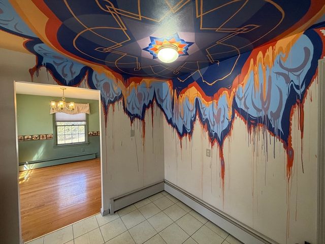 125 Brookfield Rd, Sturbridge, MA 01518