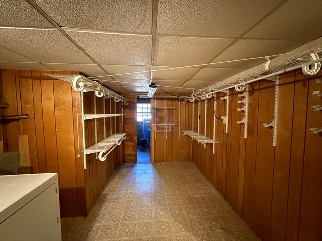 125 Brookfield Rd, Sturbridge, MA 01518