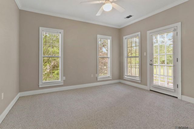 6112 Beechgrove Ln, St Francisville, LA 70775