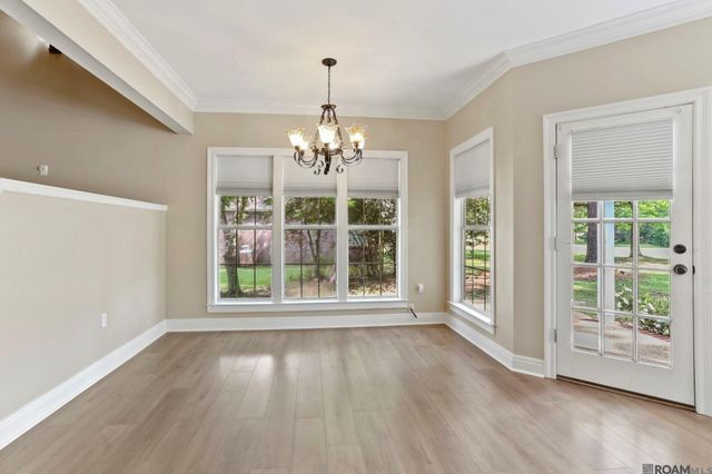 6112 Beechgrove Ln, St Francisville, LA 70775