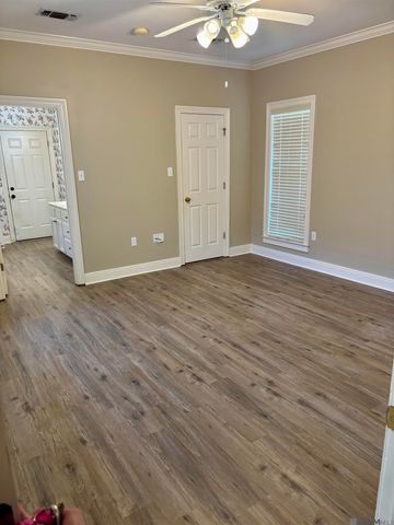 6112 Beechgrove Ln, St Francisville, LA 70775