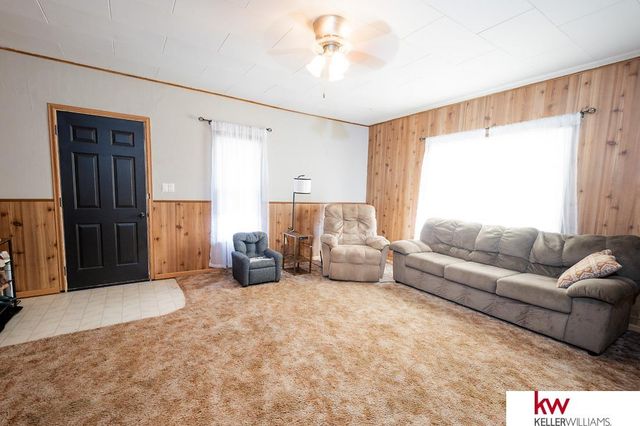 355 W 6th Street, Superior, NE 68978