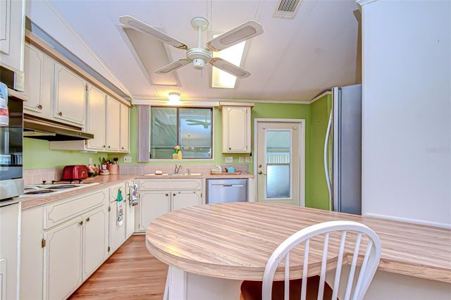 35827 BRISA DRIVE, Zephyrhills, FL 33541