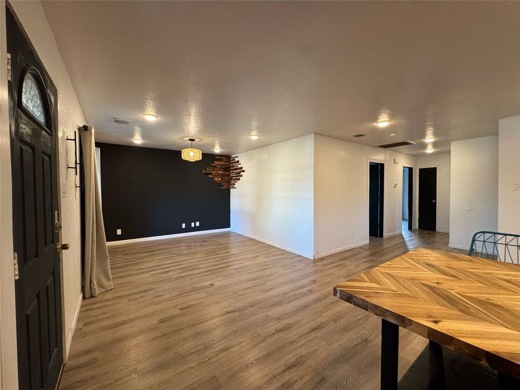 3305 Swan Street, Haltom City, TX 76117 — photo 2