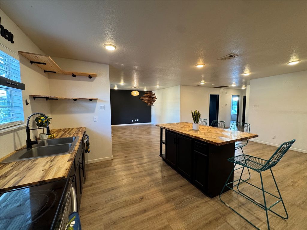 3305 Swan Street, Haltom City, TX 76117 — photo 5