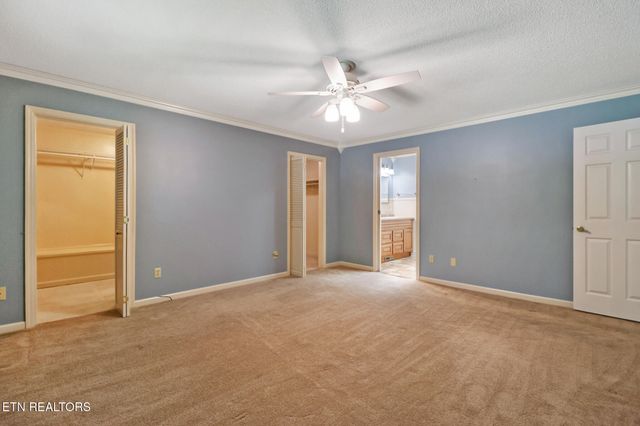 104 Brockhaven Lane, Crossville, TN 38558