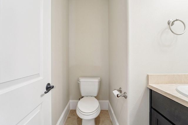 2421 Beall Street, Houston, TX 77008