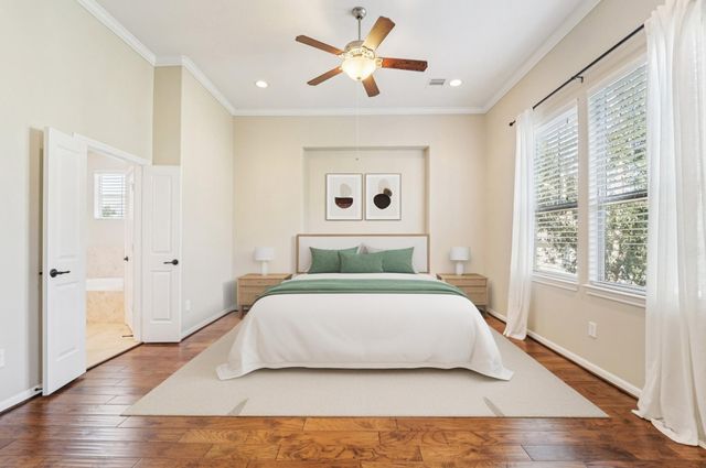 2421 Beall Street, Houston, TX 77008