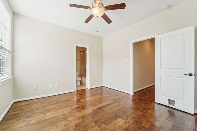 2421 Beall Street, Houston, TX 77008