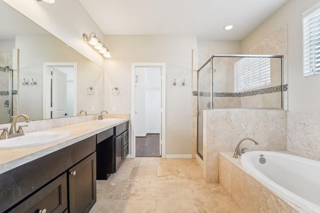 2421 Beall Street, Houston, TX 77008