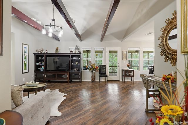 632 Durham, Canyon Lake, TX 78133