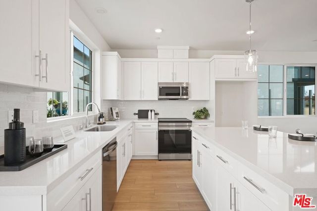 4874 Arroyo Run, Moorpark, CA 93021