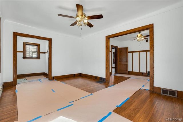 522 N Washington Avenue, Royal Oak, MI 48067