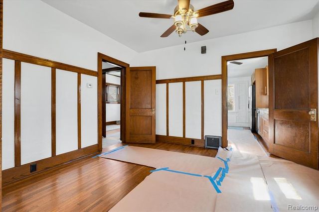 522 N Washington Avenue, Royal Oak, MI 48067