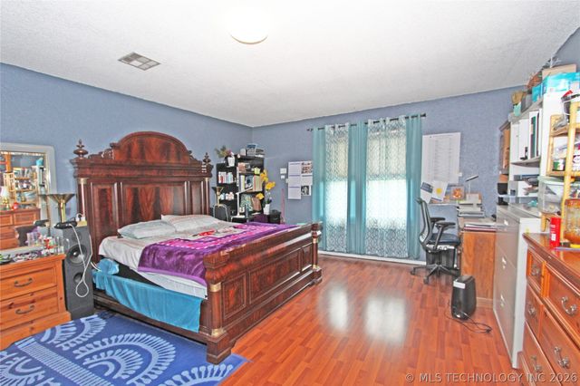 9922 S 66th East Avenue, Tulsa, OK 74133