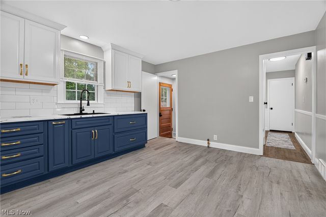 3209 Hermosa Drive, Youngstown, OH 44511