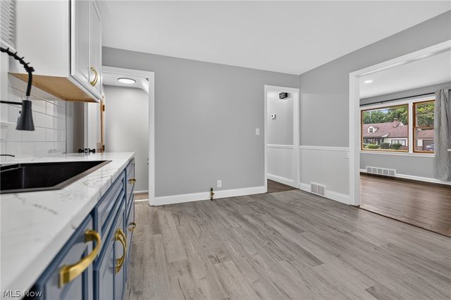3209 Hermosa Drive, Youngstown, OH 44511