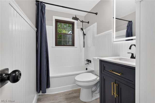 3209 Hermosa Drive, Youngstown, OH 44511