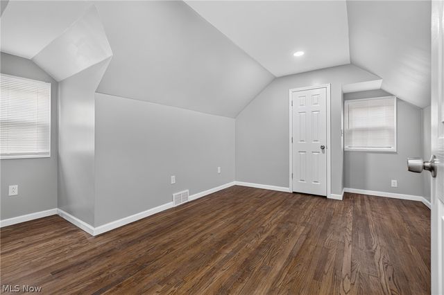 3209 Hermosa Drive, Youngstown, OH 44511