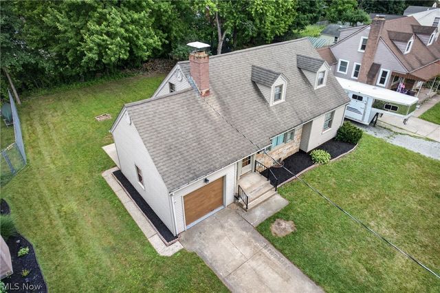 3209 Hermosa Drive, Youngstown, OH 44511