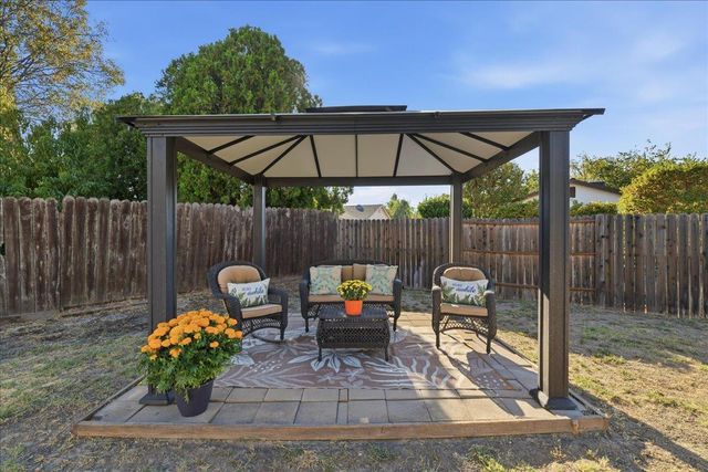 6453 Innsbrook Way, Orangevale, CA 95662