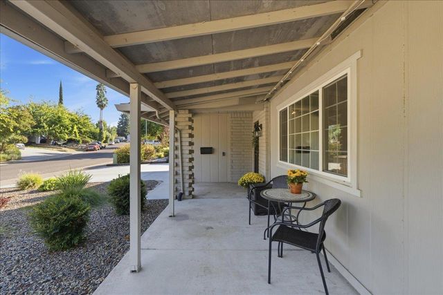 6453 Innsbrook Way, Orangevale, CA 95662