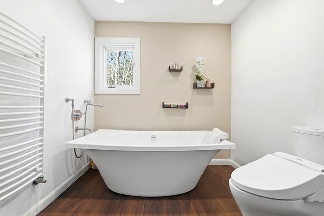 40 Kennel Hill Drive, Beverly, MA 01915