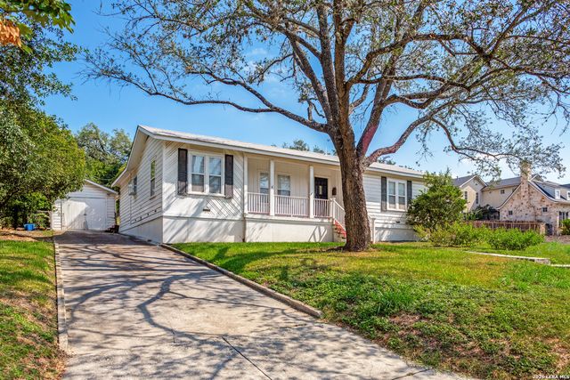 313 LILAC LN, Terrell Hills, TX 78209