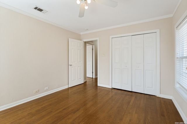 313 LILAC LN, Terrell Hills, TX 78209