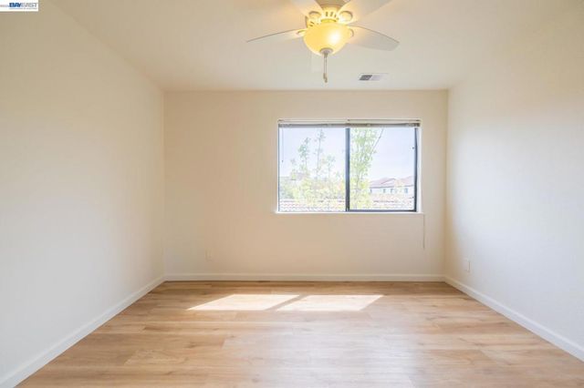 21103 Gary 318A, Castro Valley, CA 94546