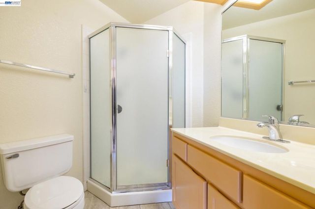 21103 Gary 318A, Castro Valley, CA 94546