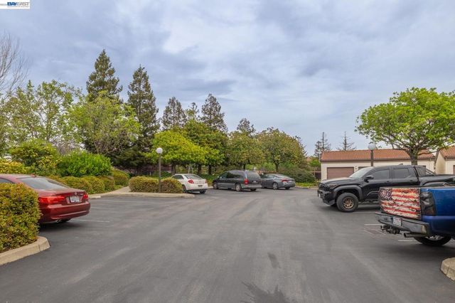 21103 Gary 318A, Castro Valley, CA 94546