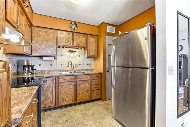 2130 6TH STREET SOUTH, Wisconsin Rapids, WI 54494