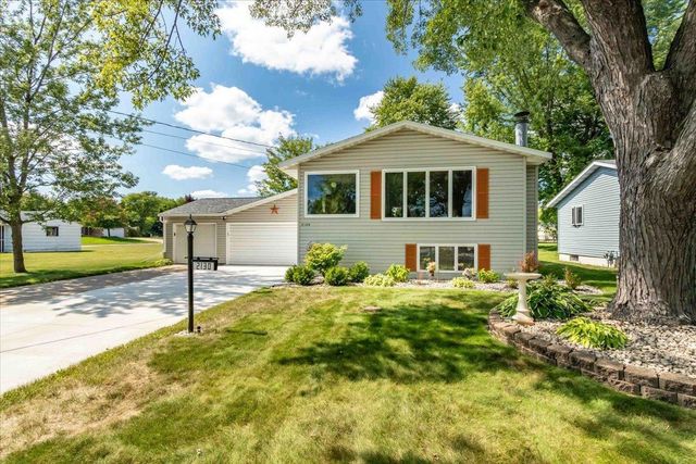 2130 6TH STREET SOUTH, Wisconsin Rapids, WI 54494
