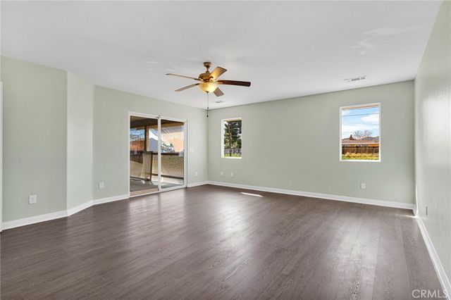 15876 Dale Evans, Apple Valley, CA 92307