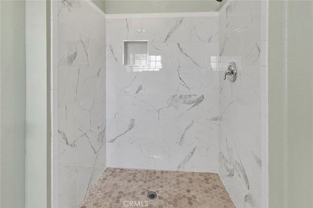 15876 Dale Evans, Apple Valley, CA 92307