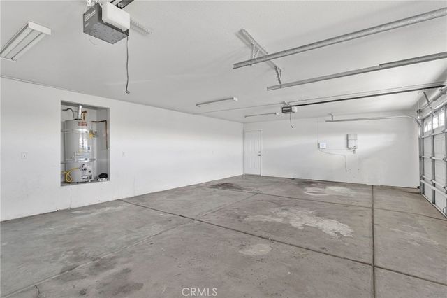 15876 Dale Evans, Apple Valley, CA 92307