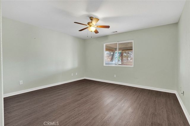 15876 Dale Evans, Apple Valley, CA 92307